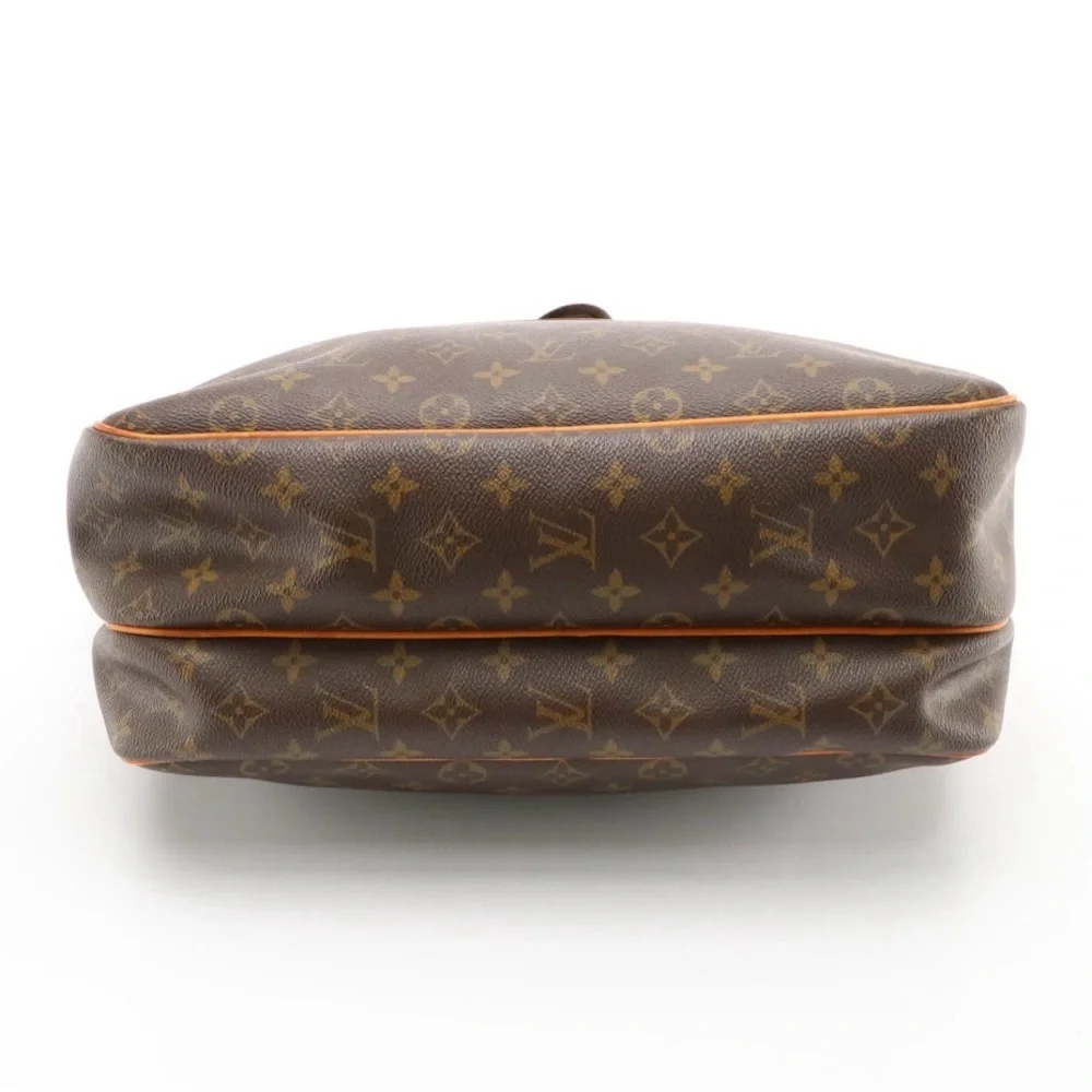 Louis Vuitton experience timeless